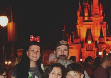 Grab Some Tissues! Foster Parents Decide To Tell Kids They’re Being Adopted At Disney World, Their Reaction Is Priceless